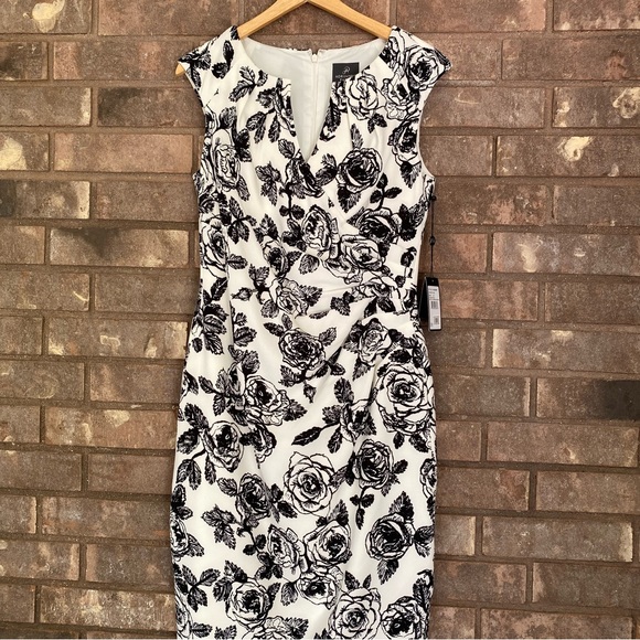 Adrianna Papell Dress - Picture 11 of 16